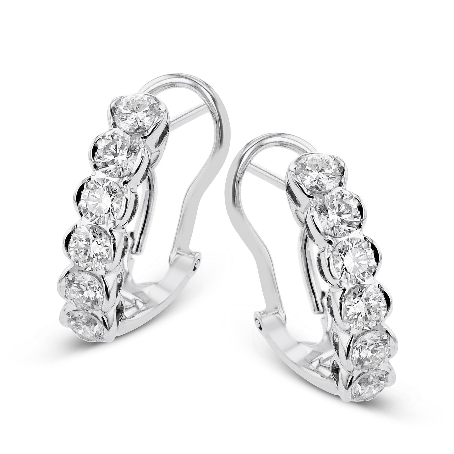 Hoop Earrings in 18k Gold with Diamonds