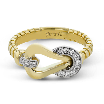 Buckle Fashion Ring In 18k Gold With Diamonds