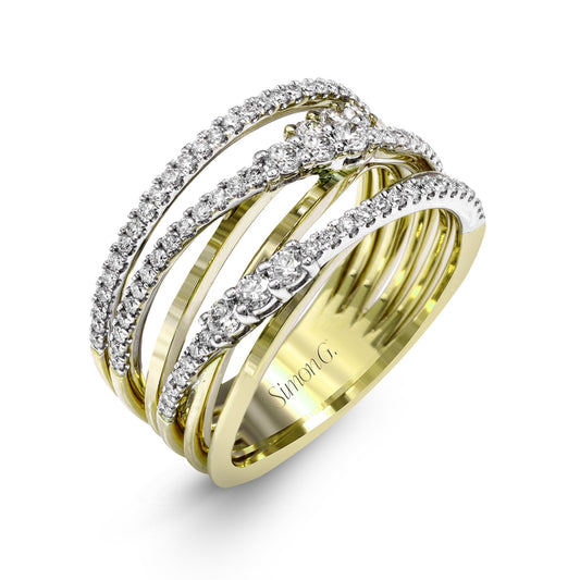 Clio Fashion Ring In 18k Gold With Diamonds