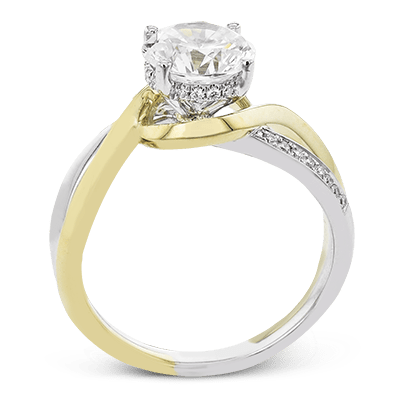 Engagement Ring in 18K Gold with Diamonds - Simon G. Jewelry