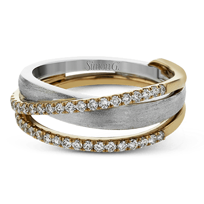 Fashion Ring in 18k Gold with Diamonds