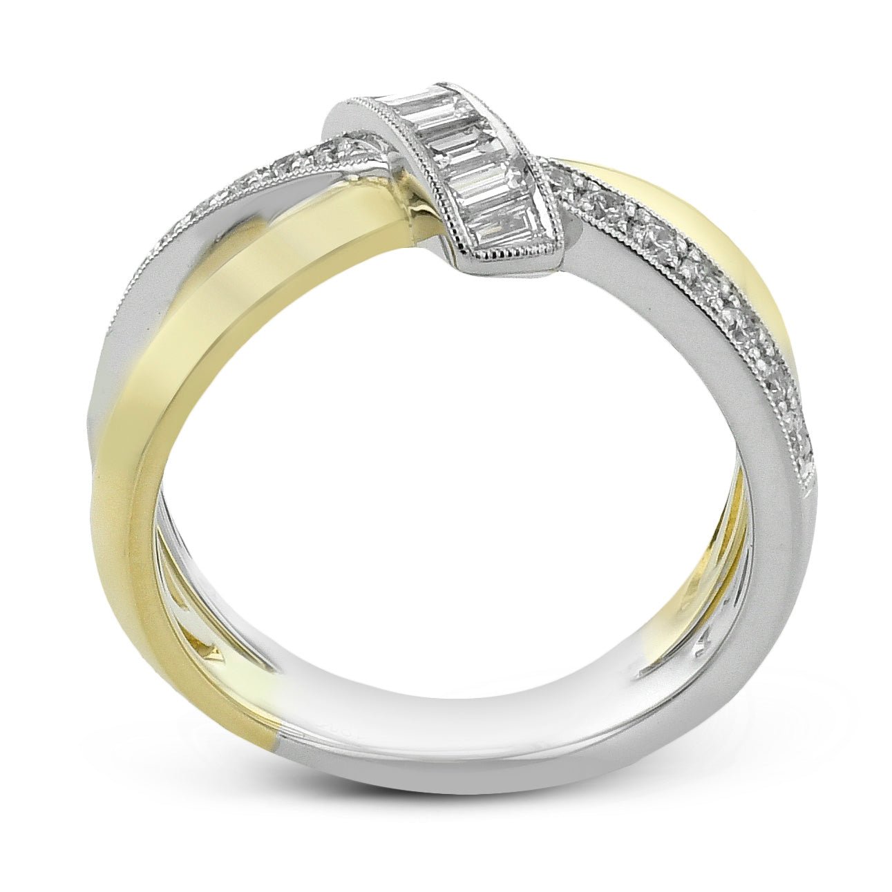 Fashion Ring In 18k Gold With Diamonds