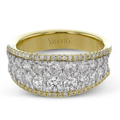 Fashion Ring In 18k Gold With Diamonds