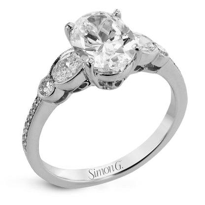 Oval - cut Engagement Ring in 18k Gold with Diamonds - Simon G. Jewelry