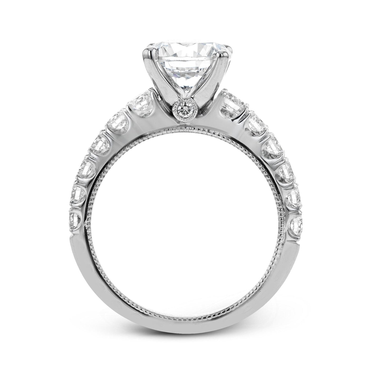 Round-Cut Engagement Ring In 18k Gold With Diamonds