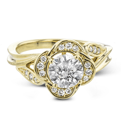 Round-cut Engagement Ring in 18k Gold with Diamonds