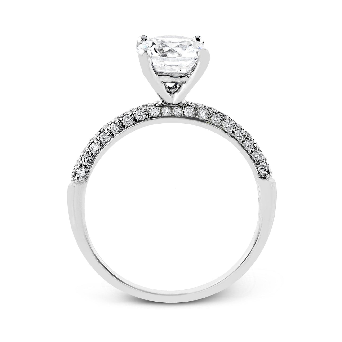 Round-cut Engagement Ring in 18k Gold with Diamonds