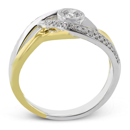 Round-Cut Split-Shank Engagement Ring In 18k Gold With Diamonds