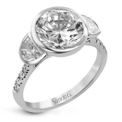 Round - cut Three - stone Engagement Ring in 18k Gold with Diamonds - Simon G. Jewelry