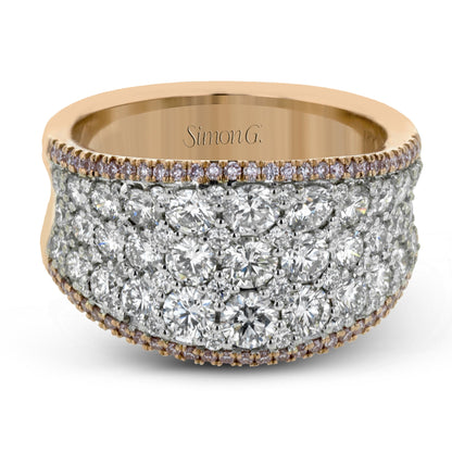 Simon-Set Fashion Ring In 18k Gold With Diamonds