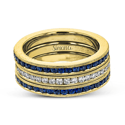 Wedding Band Set In 18k Gold With Diamonds